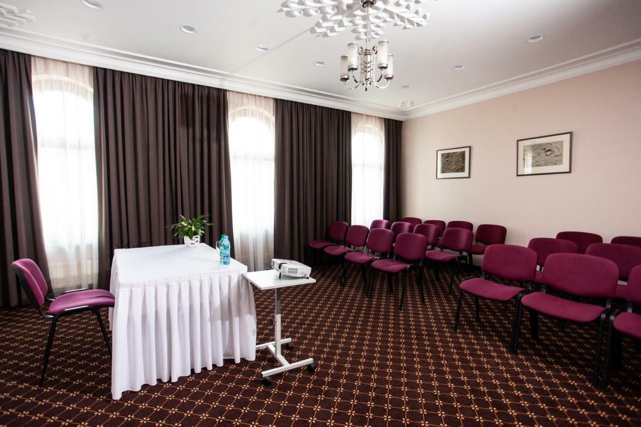 Hotel Cēsis מראה חיצוני תמונה